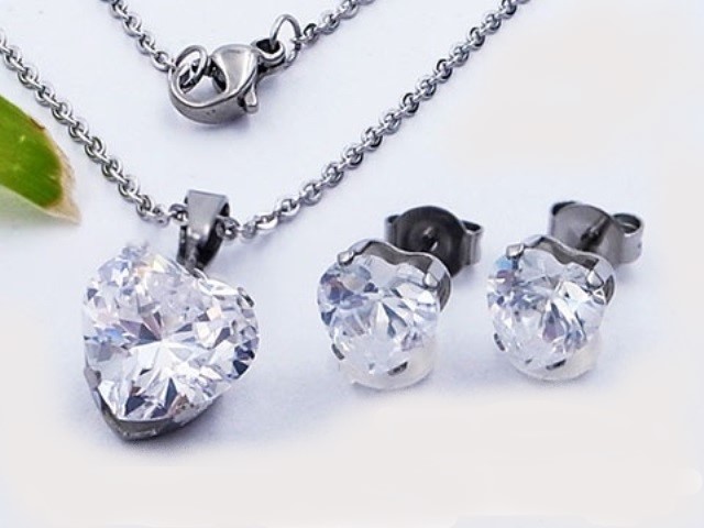 Комплект от медицинска стомана (DFS34698)
